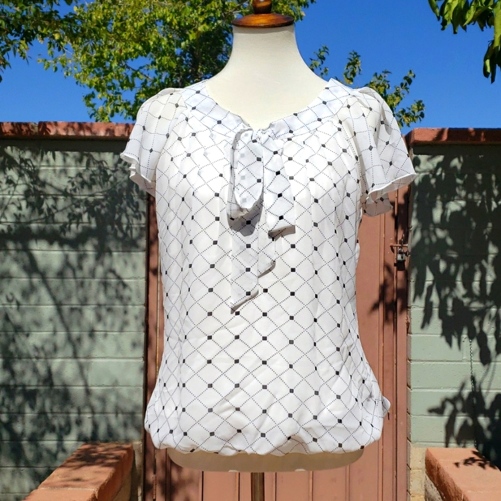 Sara Michelle blouse